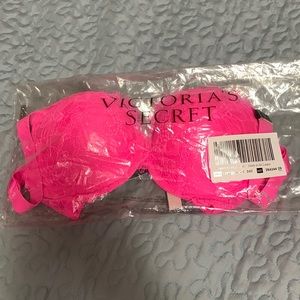 Victoria secret shine strap bra with hearts on the straps